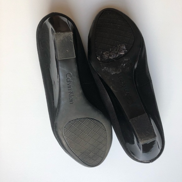 Calvin Klein Saxton Wedges | Size 7 - Picture 7 of 8